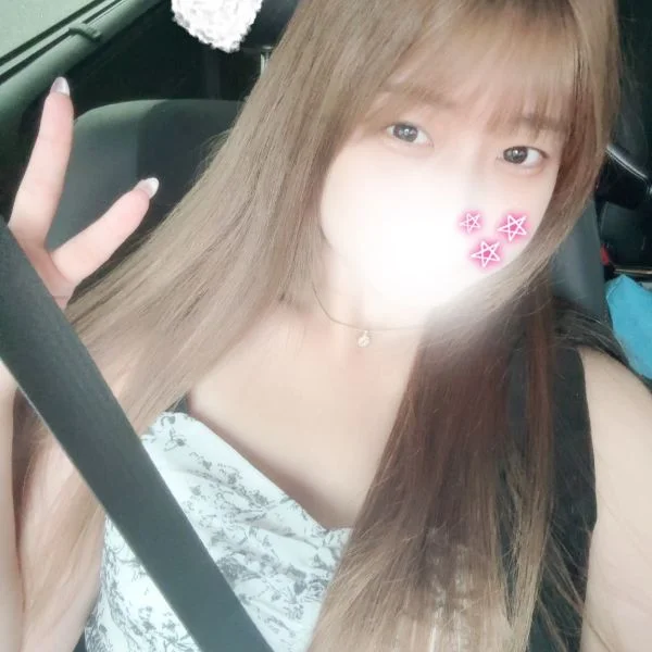 夏服どうですか？🥰
