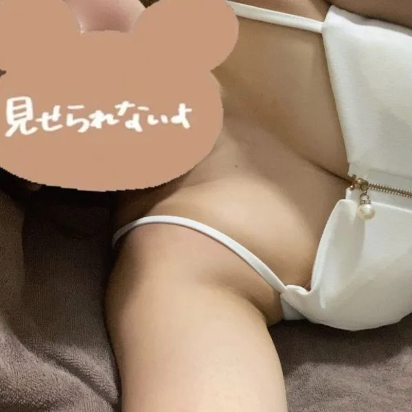 有名な某UVクリーム✨  すごく嬉しかったです🥰💖