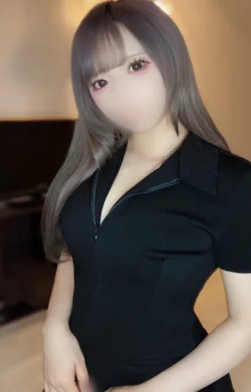 礼瀬 ゆあ