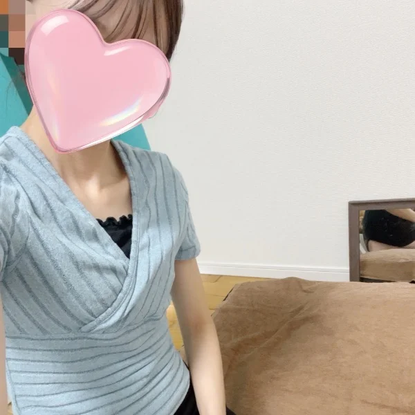 本日10時〰️16時まで出勤です🩵ྀི