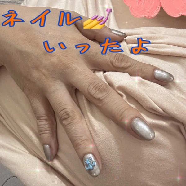 ネイルいってきました