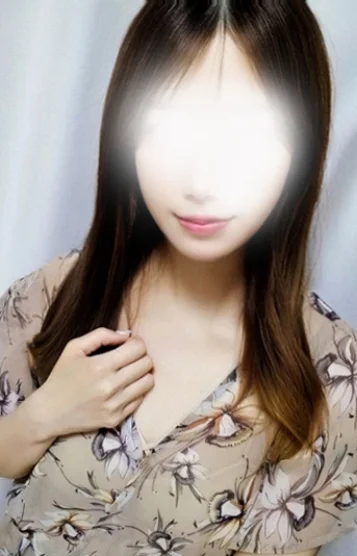 かずは超綺麗Fカップ