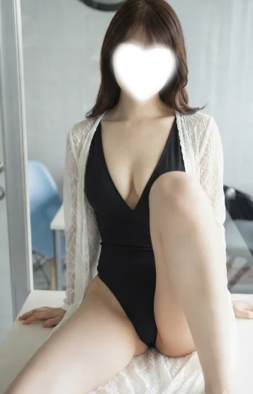 絢乃詩織