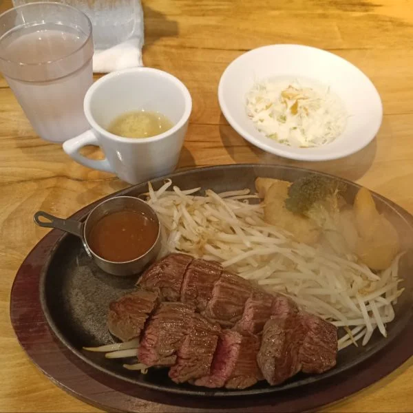 お昼ご飯(๑'ڡ'๑)୨♡