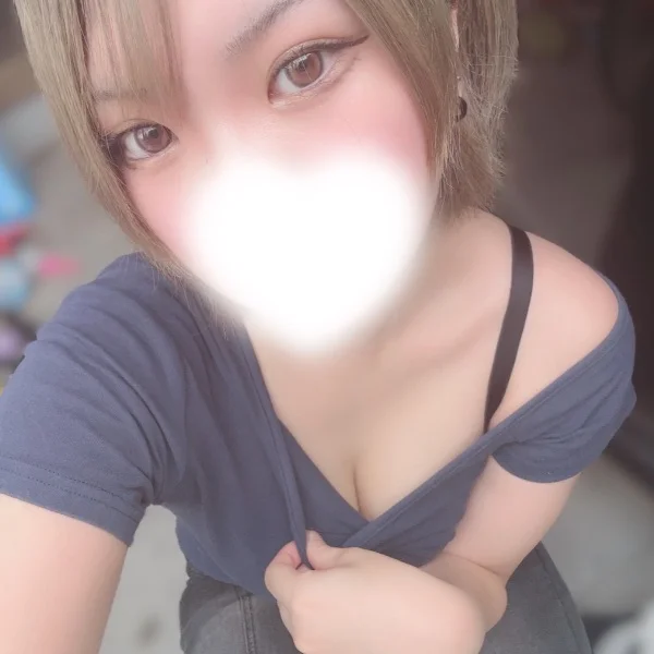 本日19時から出勤してます💞