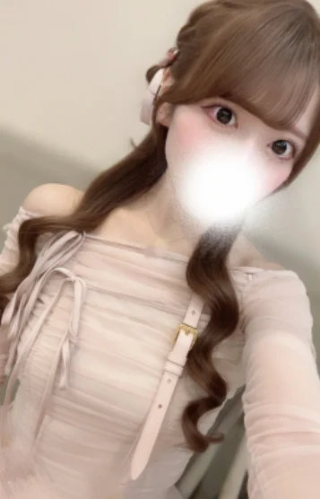 若槻あいり