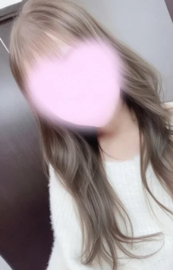 皐月えみり