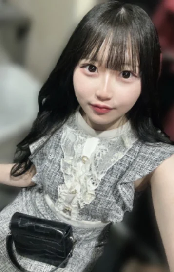 水瀬ここ