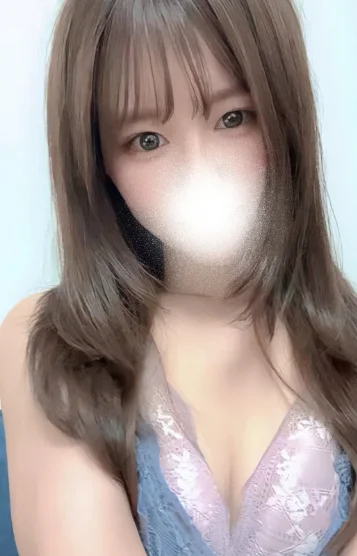 神巫りりあ