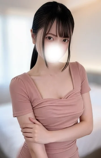 望月ゆずは