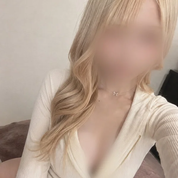 本日22時〜26時出勤します︎︎︎︎💕