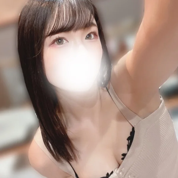 初めまして (  ´˘`  )