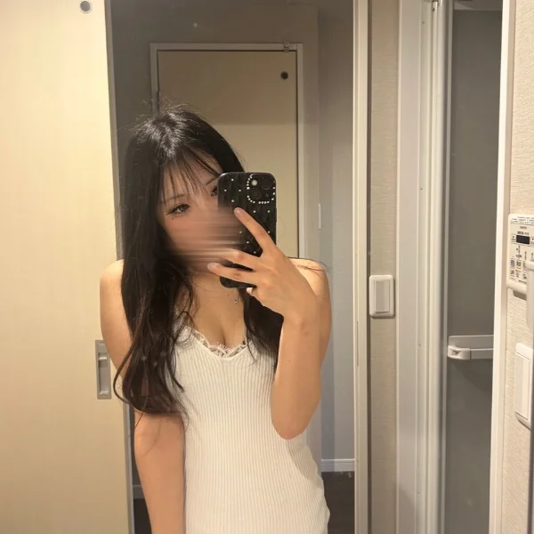 10時から17時まで出勤してます