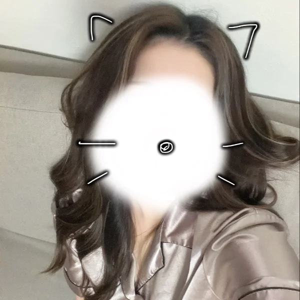今日も出勤してます🙋‍♀️